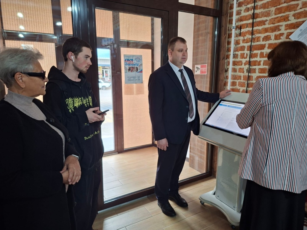 Нальчик_Библ_№9_24_09_26_3.JPG